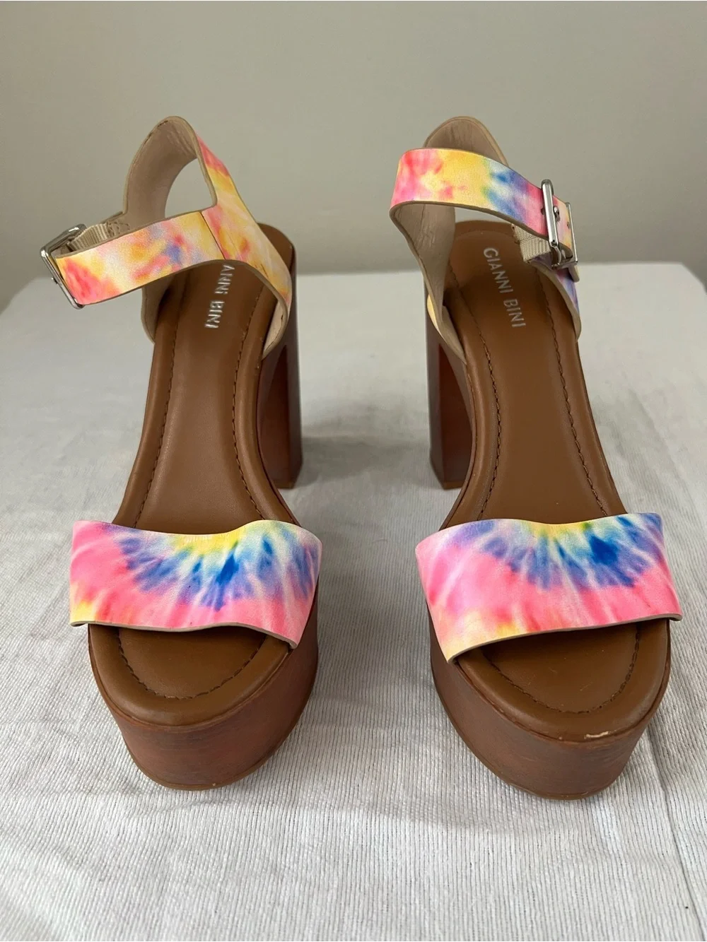 Gianni Bini Tie Dye Platform Heels Size 7.5